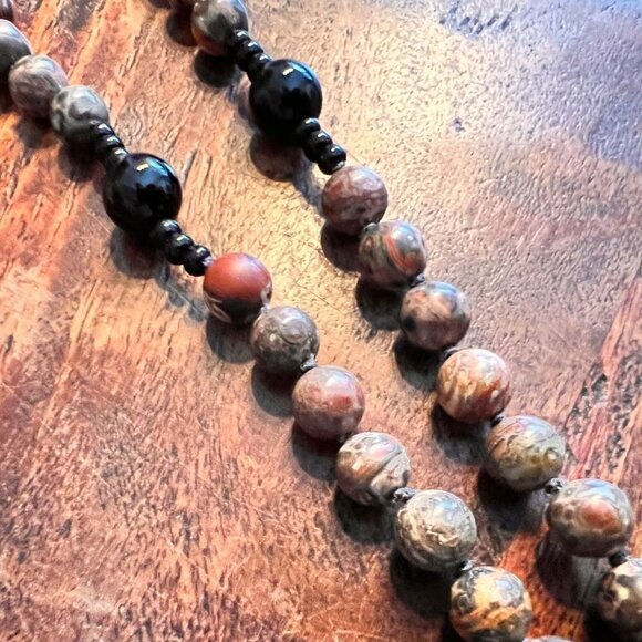 Natural Stone Chaplet Rosary - Picture 6 of 11